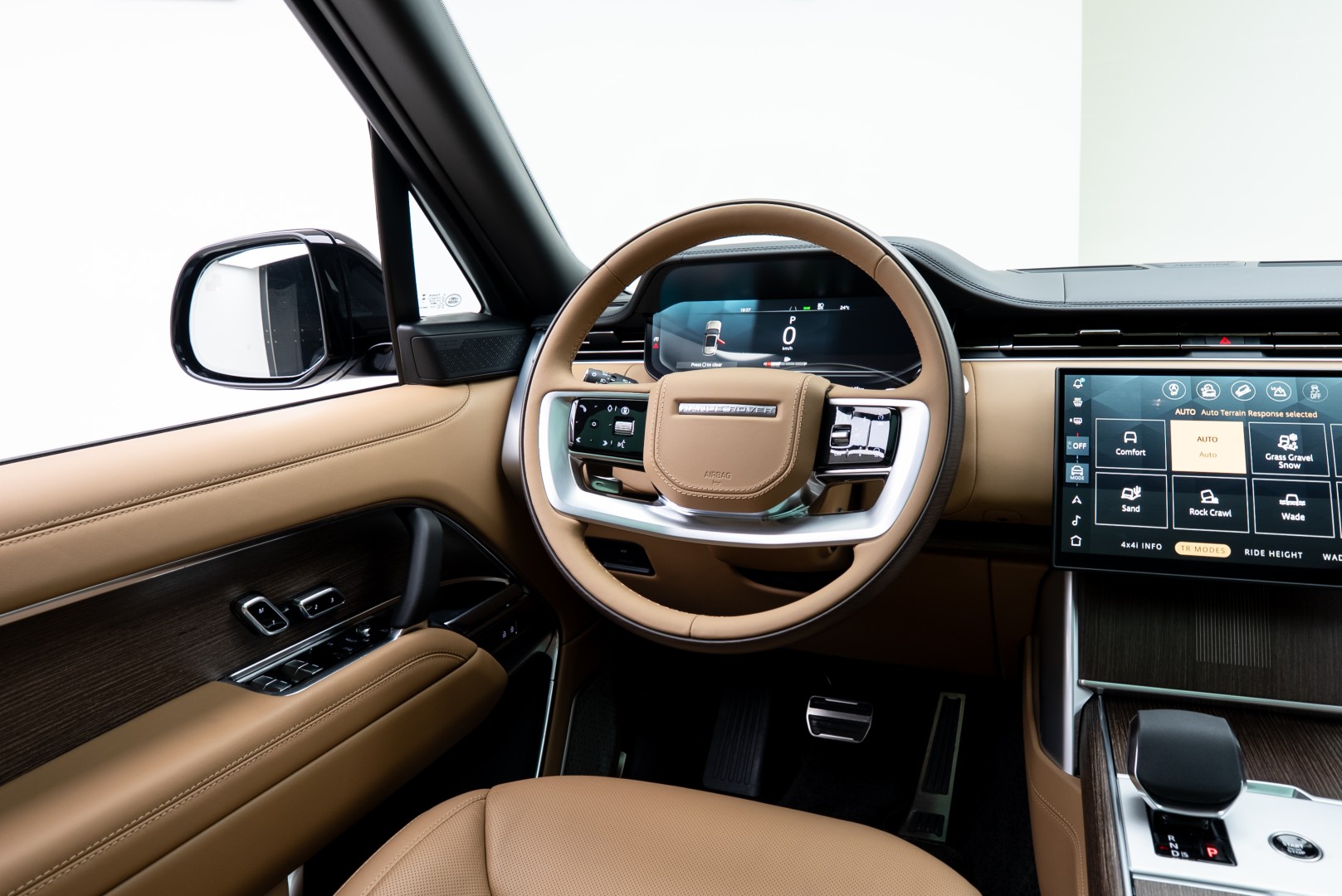 2025 RANGE ROVER P530 AUTOBIOGRAPHY LWB | MAIN DEALER WARRANTY 5 YEARS